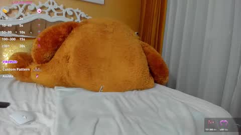 Snapshot of goldcarol1n3baby chatting on 7, 10, 2025 WELCOME EVERYONE I WILL BE HAPPY TO GIVE YOU WHAT YOU HAVE DREAMED OF FOR SO LONG online show from 7, 10, 2025