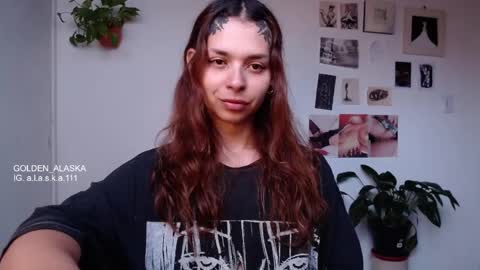 Snapshot of golden_alaska chatting on 12, 10, 2025 Alaska online show from 12, 10, 2025