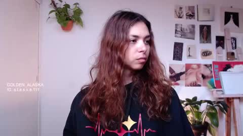 Snapshot of golden_alaska chatting on 16, 10, 2025 Alaska online show from 16, 10, 2025