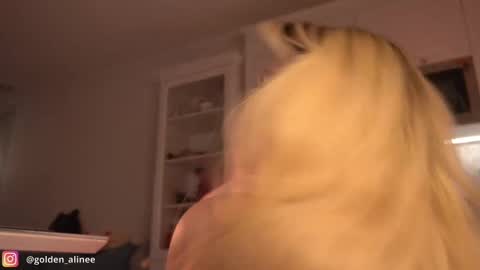 Aline meow   online show from 23, 2, 2025