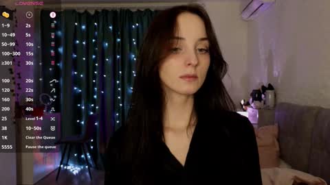 Jess  online show from 11, 3, 2025