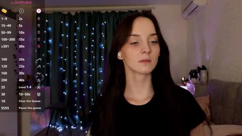 Jess  online show from 11, 3, 2025