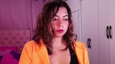 golden_gingerkitty online show from 9, 7, 2026