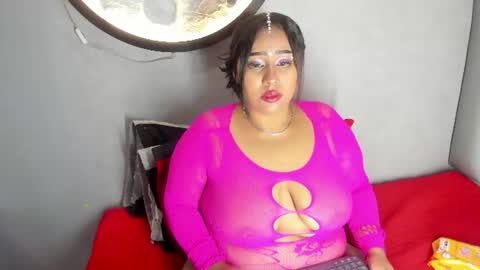 GoldenKiss  online show from 9, 7, 2026