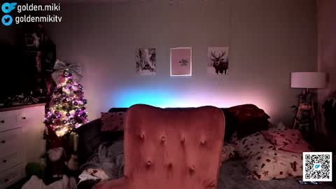 Shy in the streets but a freak in the sheets online show from 25, 12, 2024