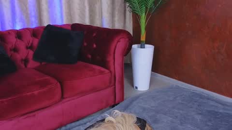 GoldenAmberX online show from 29, 1, 2025