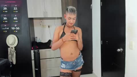 Snapshot of goldenangels1 chatting on 2, 7, 2026 goldenangels1 online show from 2, 7, 2026