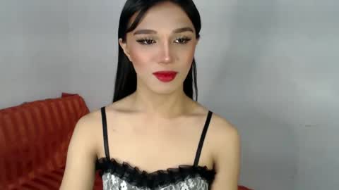 Snapshot of goldenlily69 chatting on 6, 2, 2025 Lily is Gold online show from 6, 2, 2025