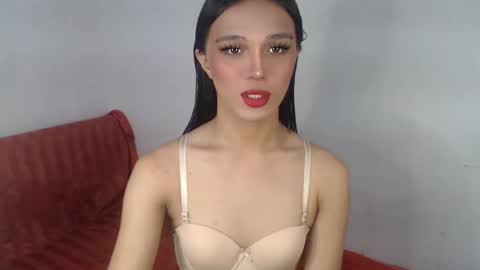 Snapshot of goldenlily69 chatting on 15, 2, 2025 Lily is Gold online show from 15, 2, 2025
