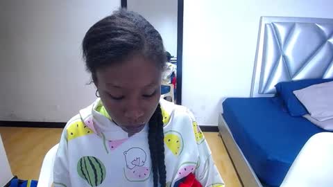 goldenn_ass1 online show from 4, 12, 2025