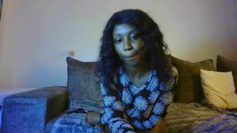 Snapshot of goldiecandy chatting on 18, 4, 2026 goldiecandy online show from 18, 4, 2026