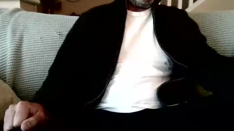 Snapshot of golfpro84 chatting on 13, 4, 2026 golfpro84 online show from 13, 4, 2026