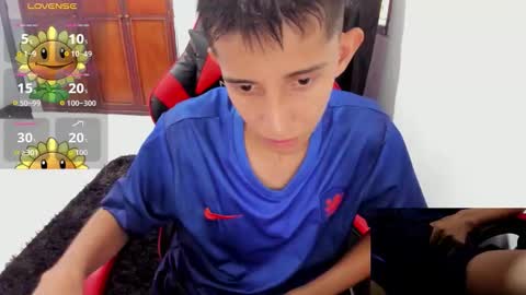 Snapshot of gomitaboy_1 chatting on 16, 10, 2025 angel black online show from 16, 10, 2025