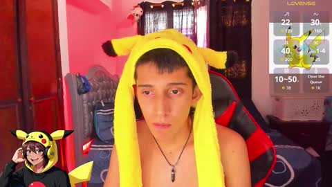 Snapshot of gomitaboy_1 chatting on 8, 11, 2025 angel black online show from 8, 11, 2025