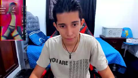 Snapshot of gomitaboy_1 chatting on 23, 11, 2025 angel black online show from 23, 11, 2025