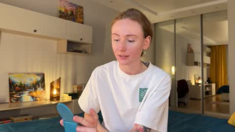 Snapshot of good__choice chatting on 30, 10, 2025 Polly online show from 30, 10, 2025