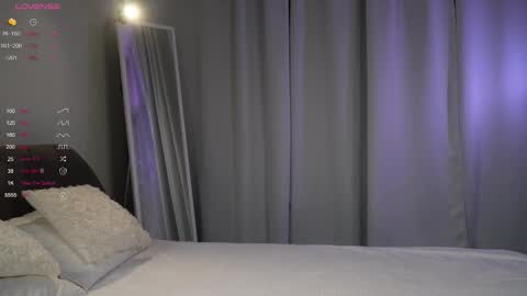 Snapshot of good_barbie chatting on 21, 11, 2025 Barbie online show from 21, 11, 2025