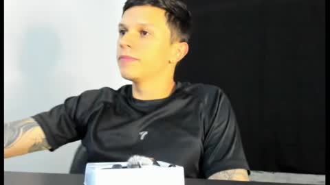 goodboy69i online show from 25, 1, 2025