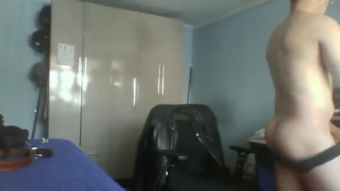 Snapshot of goodfumes chatting on 8, 1, 2025 goodfumes online show from 8, 1, 2025