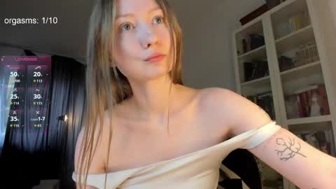 SOPHIE online show from 21, 4, 2026