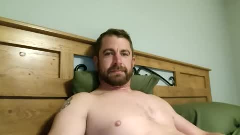 Snapshot of goodgreen35 chatting on 24, 10, 2025 goodgreen35 online show from 24, 10, 2025