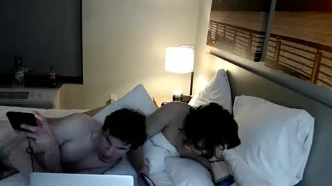 Ash online show from 4, 12, 2025