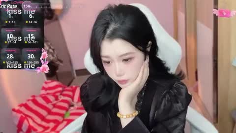 Snapshot of gorgeous_girl33 chatting on 8, 3, 2025 gorgeous girl33 online show from 8, 3, 2025