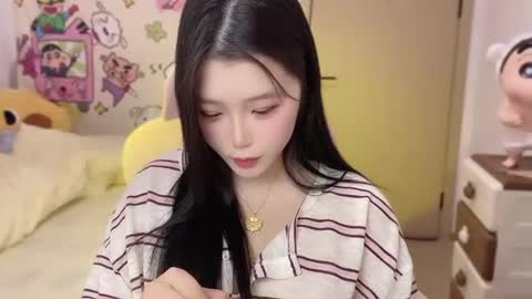 Snapshot of gorgeous_girl33 chatting on 26, 9, 2025 gorgeous girl33 online show from 26, 9, 2025