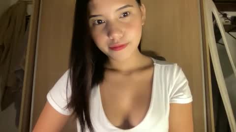 Snapshot of gorgeous_lyn1 chatting on 17, 9, 2025 Lyn online show from 17, 9, 2025