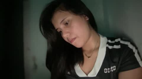 Snapshot of gorgeous_lyn1 chatting on 29, 11, 2025 Lyn online show from 29, 11, 2025