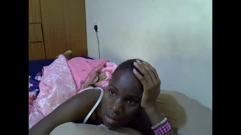 Snapshot of gorgeous_maya1 chatting on 22, 10, 2025 gorgeous_maya1 online show from 22, 10, 2025