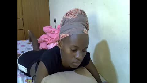 Snapshot of gorgeous_maya1 chatting on 20, 11, 2025 gorgeous_maya1 online show from 20, 11, 2025