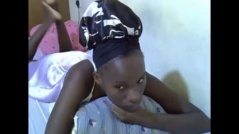 Snapshot of gorgeous_maya1 chatting on 27, 11, 2025 gorgeous_maya1 online show from 27, 11, 2025