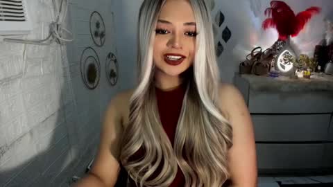 Snapshot of gorgeousamandarose chatting on 2, 2, 2025 Amanda rose online show from 2, 2, 2025