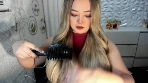 Snapshot of gorgeousamandarose chatting on 6, 10, 2025 Amanda rose online show from 6, 10, 2025