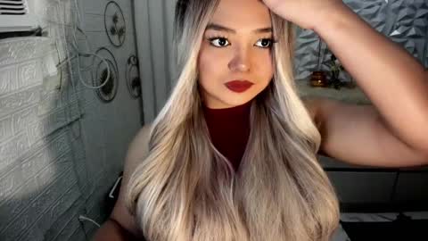 Snapshot of gorgeousamandarose chatting on 10, 10, 2025 Amanda rose online show from 10, 10, 2025