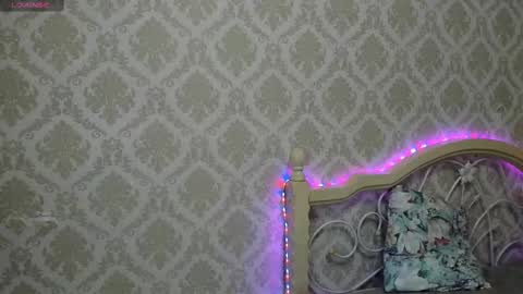 gorgeousline online show from 7, 3, 2025