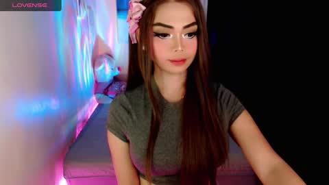 Snapshot of gorgeoustransgirl chatting on 22, 12, 2024 Emmy online show from 22, 12, 2024