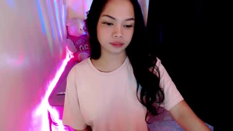 Snapshot of gorgeoustransgirl chatting on 21, 2, 2025 Emmy online show from 21, 2, 2025