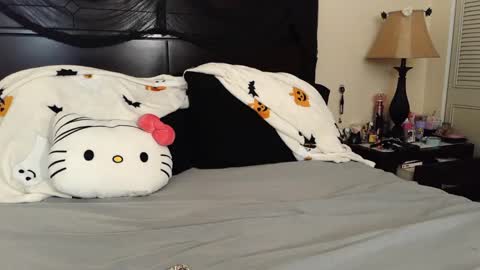 gothbaby305 online show from 9, 10, 2025