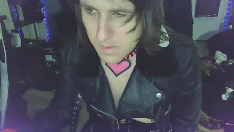 Snapshot of gothic123451 chatting on 2, 1, 2025 Victoriana online show from 2, 1, 2025