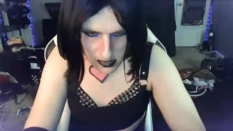 Snapshot of gothic123451 chatting on 13, 1, 2025 Victoriana online show from 13, 1, 2025