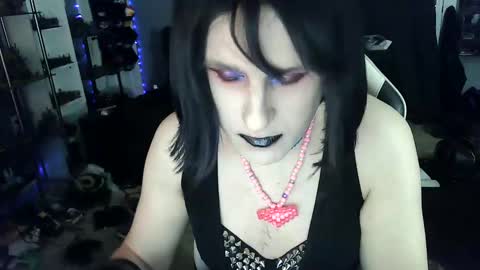Snapshot of gothic123451 chatting on 19, 1, 2025 Victoriana online show from 19, 1, 2025