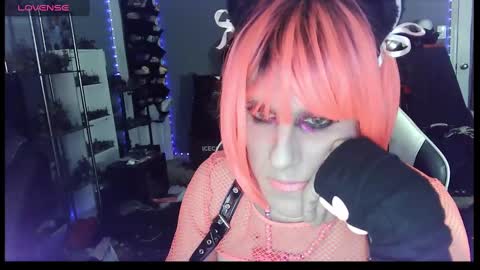 Snapshot of gothic123451 chatting on 25, 1, 2025 Victoriana online show from 25, 1, 2025