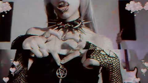        online show from 25, 5, 2026