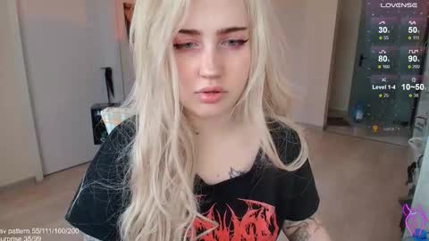 Snapshot of gothkittys chatting on 6, 3, 2026 traumfrau Kira angel face devil eyes I SELL A LOT VIDEO IN GALLERY online show from 6, 3, 2026