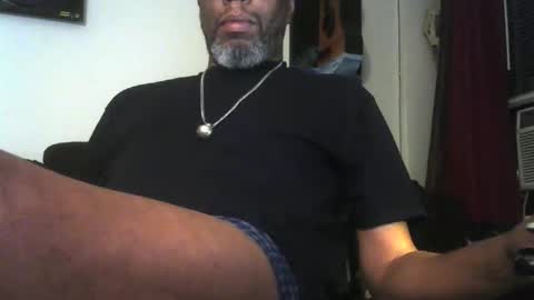 gr8peephole online show from 7, 1, 2026