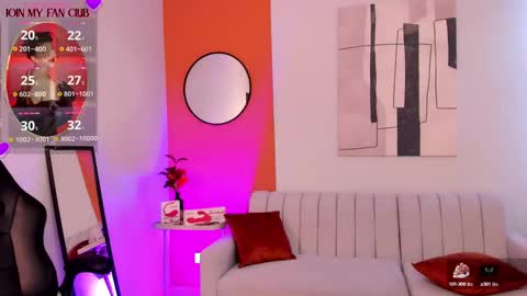 Snapshot of graceelizabeth_ chatting on 5, 10, 2025 Zuly online show from 5, 10, 2025