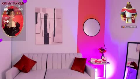 Snapshot of graceelizabeth_ chatting on 10, 10, 2025 Zuly online show from 10, 10, 2025