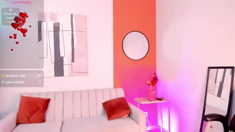 Snapshot of graceelizabeth_ chatting on 17, 2, 2026 Zuly online show from 17, 2, 2026